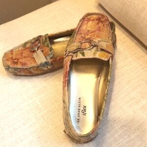 Anne Klein Vibrant Floral Loafers
